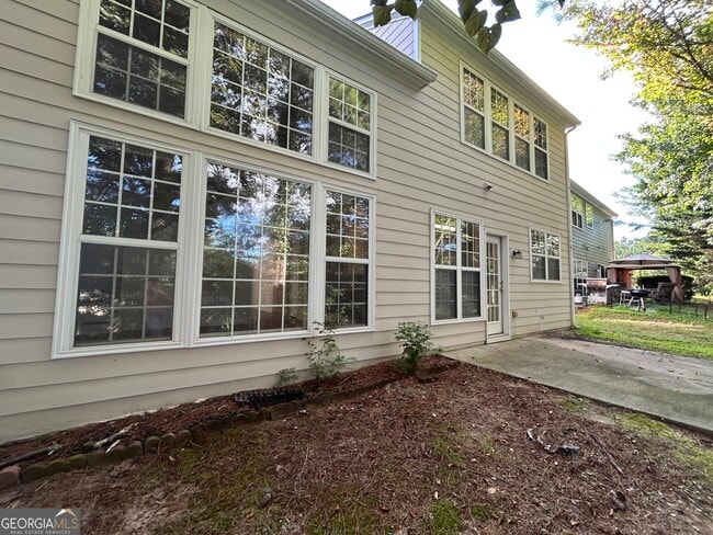 Building Photo - 4360 Ridgefair Dr