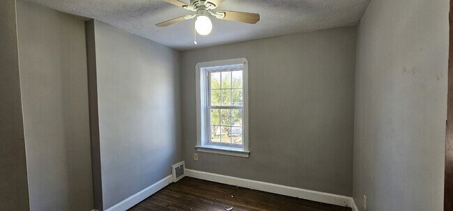 Building Photo - 1294 Winston Rd