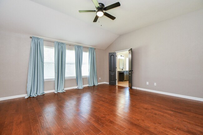 Building Photo - 15122 Heron Meadow Ln