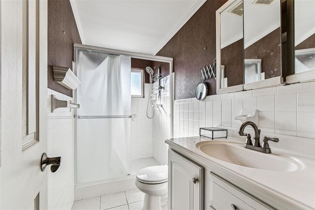 Building Photo - 2455 Finlandia Ln