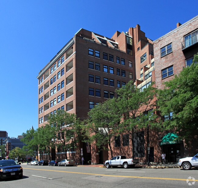 The Mariner Condominiums 300 Commercial St Boston MA 02109