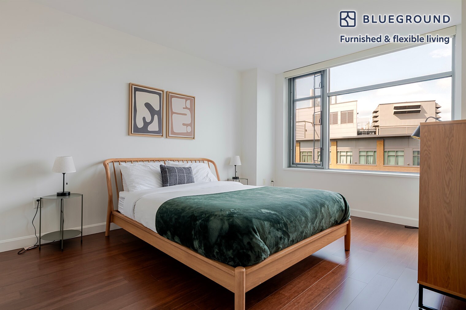 Building Photo - 100 Landsdowne St