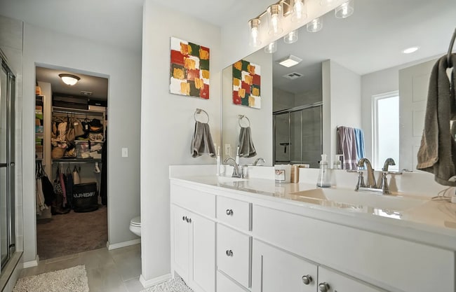 Building Photo - 3505 E 154th St S