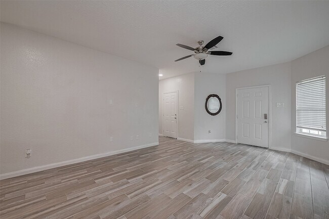 Building Photo - 6623 Arabella St
