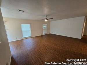 Building Photo - 1034 Cloverbrook St