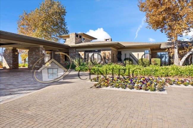 Building Photo - Breathtaking Luxury Custom Rental in Guard Gated Serrano Golf Community!!