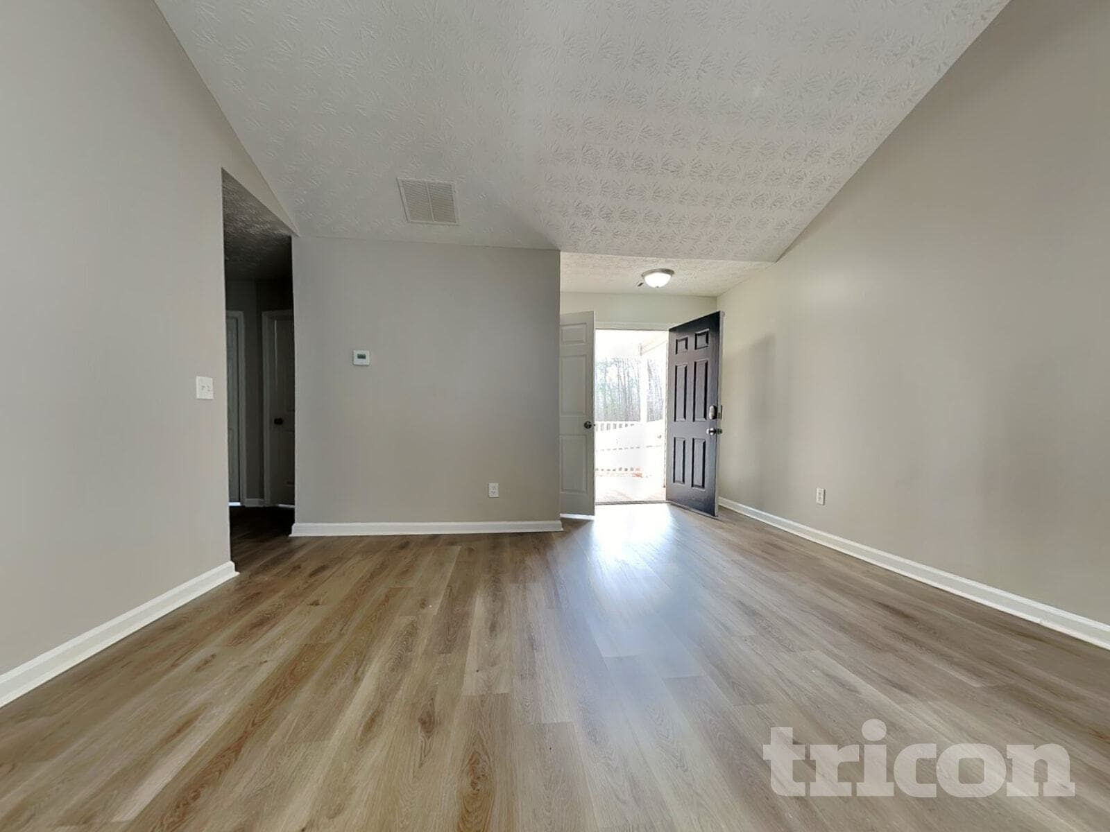 Building Photo - 25 Dews Trail