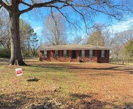 Building Photo - Beautiful Home In Bartlett