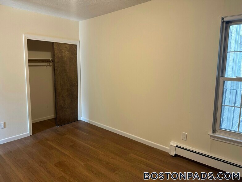 Building Photo - 54 S Huntington Ave