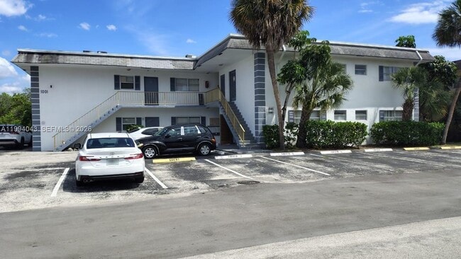 Building Photo - 1001 NW 45th St
