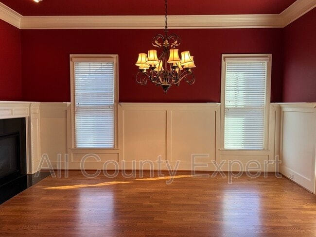 Building Photo - 1520 Vassar Ave