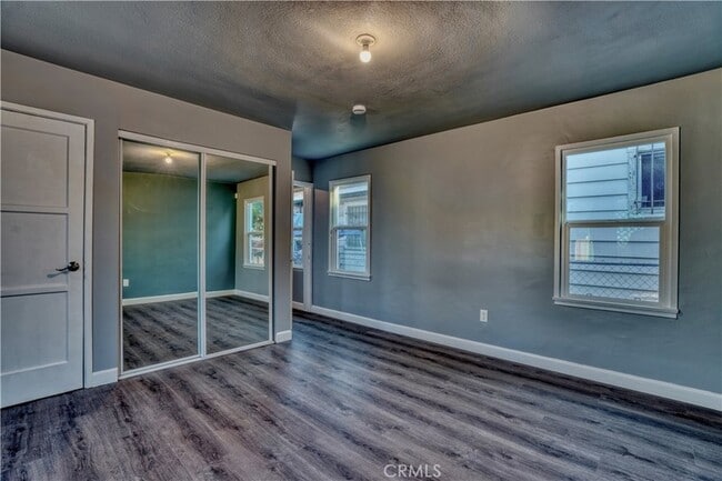 Building Photo - 127 S Townsend Ave