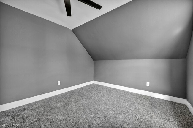 Building Photo - 2986 E 59th St