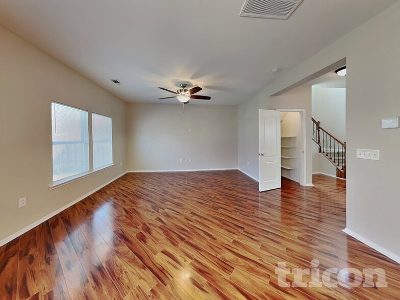 Building Photo - 10507 Kempsford Dr