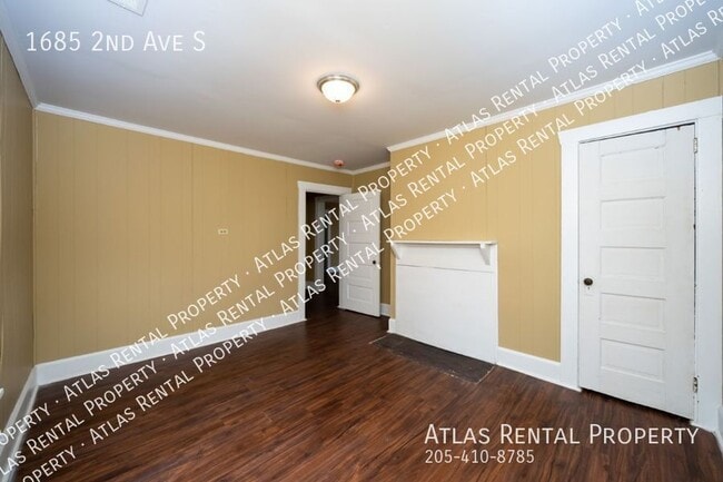 Building Photo - 1685 2nd Ave S