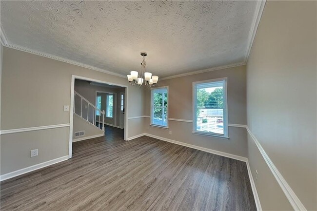 Building Photo - 2742 Bentwood Dr