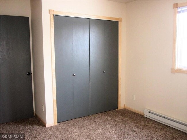 Building Photo - 308 Willow St