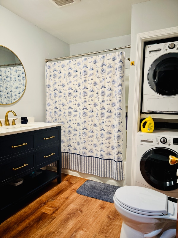 Building Photo - 170 White St