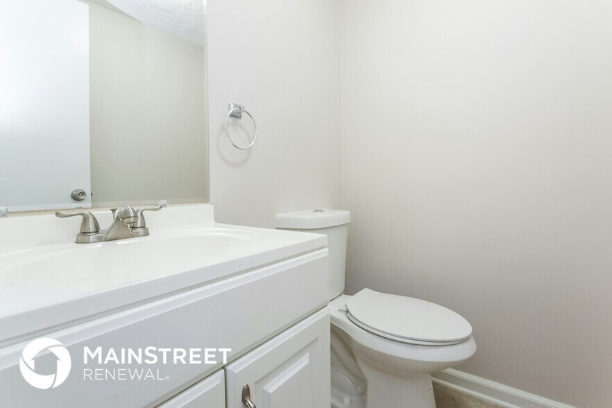 Building Photo - 979 Brandon Hill Way