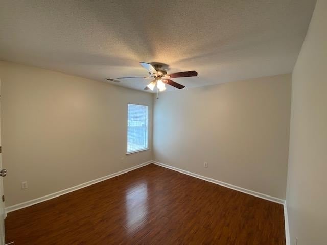 Building Photo - 325 Mossy Springs Dr