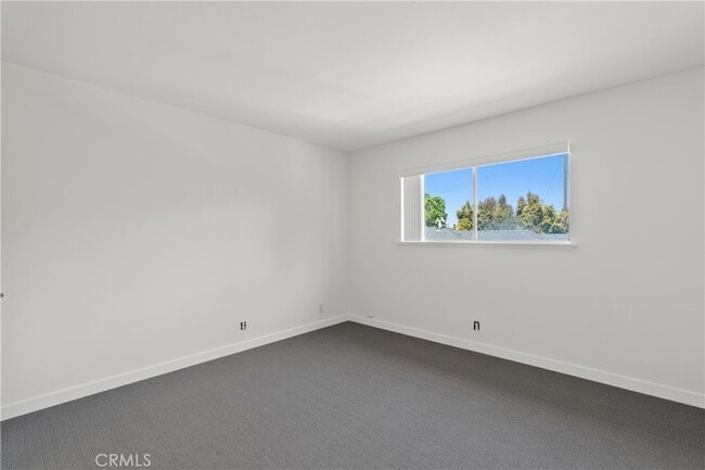 Building Photo - 654 Ohio Ave