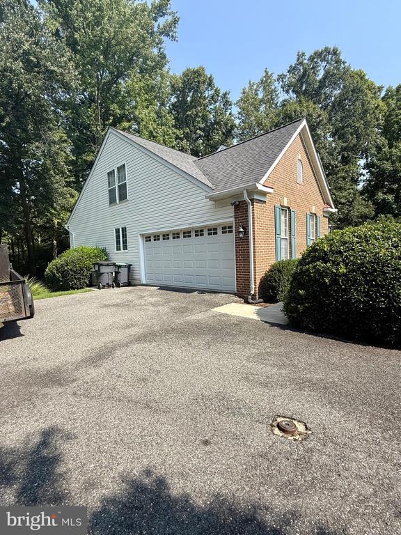 Building Photo - 3915 Carlyle Ct