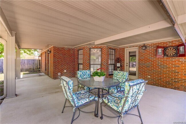 Building Photo - 7091 Buckram Oak Dr