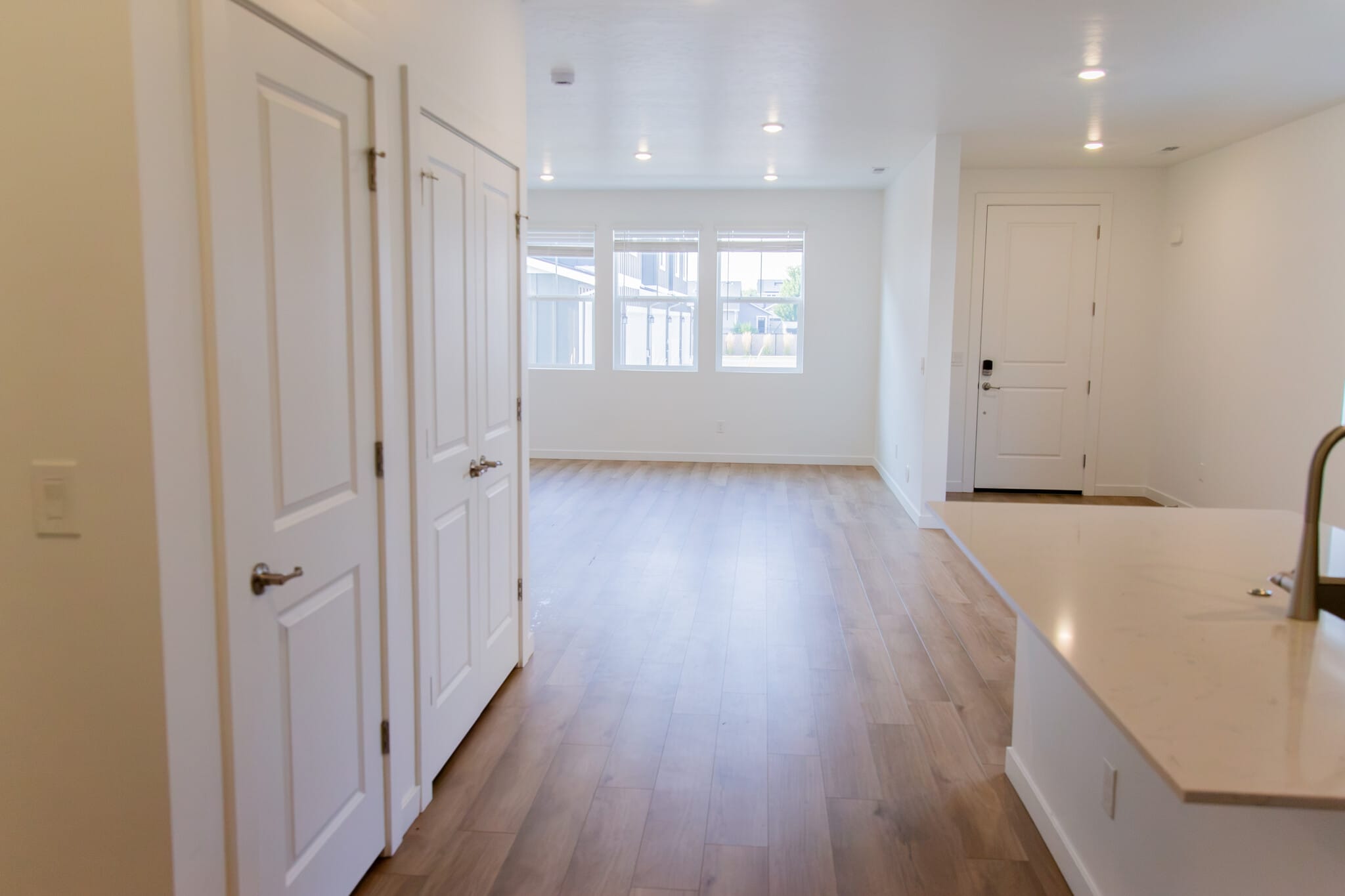 Building Photo - 4180 W Cirrus Ln