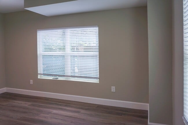 Building Photo - 3703 Market St