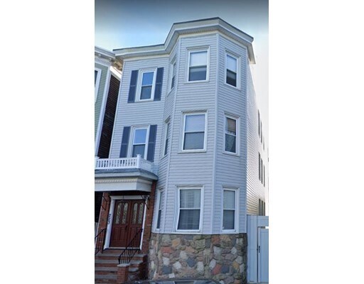 Building Photo - 223 Maverick St