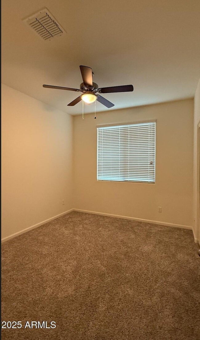 Building Photo - 5352 W Desert Hollow Dr