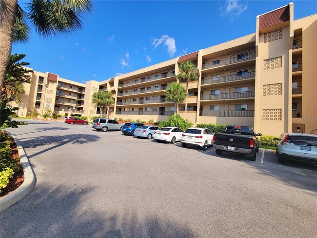 Building Photo - 90 S Highland Ave