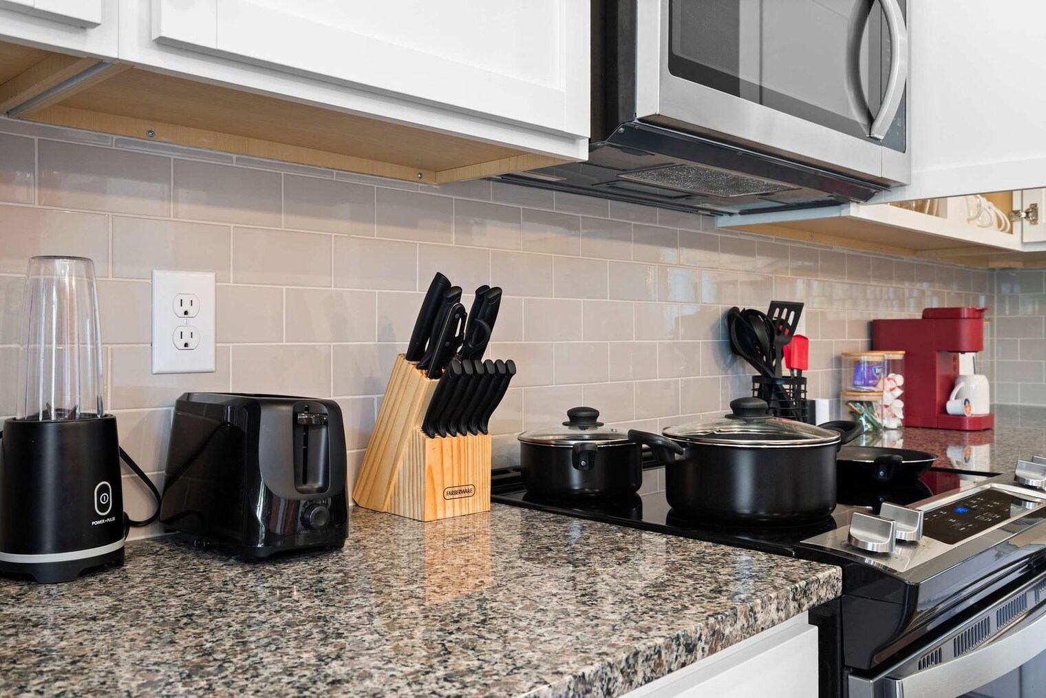 Building Photo - 4106 Bunker Dr