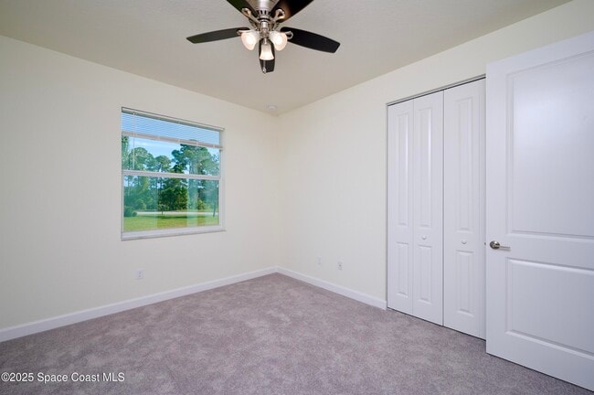 Building Photo - 5940 Manzanita Way