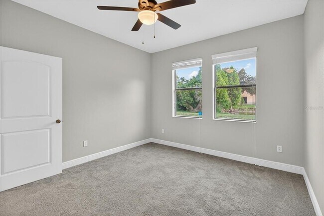 Building Photo - 1389 Heritage Landings Dr