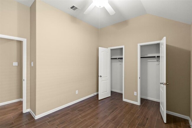 Building Photo - 4931 Harbor Glen Ln