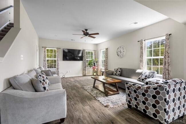 Building Photo - 13507 Enon Oaks Pl