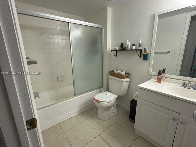 Building Photo - 9999 Summerbreeze Dr