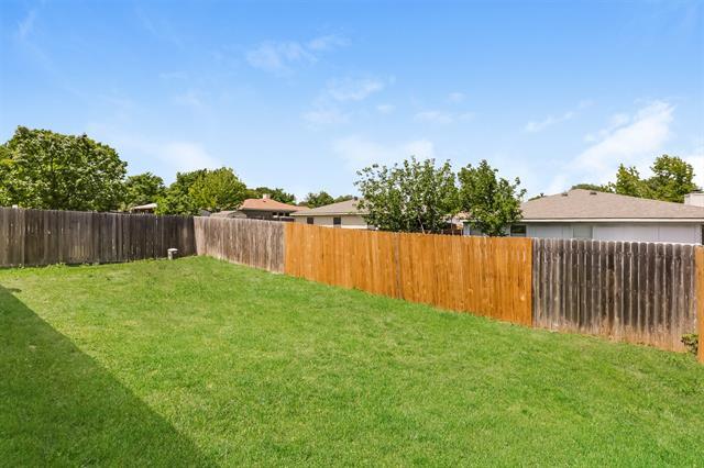 Building Photo - 10836 Deauville Cir N