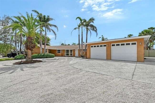 Primary Photo - 1203 Lyric Ln
