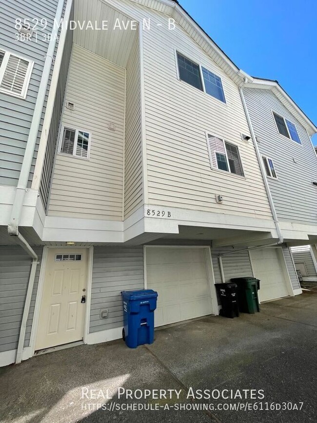 Building Photo - 8529 Midvale Ave N