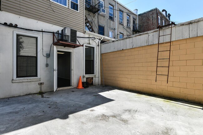 Building Photo - 2707 Bergenline Ave