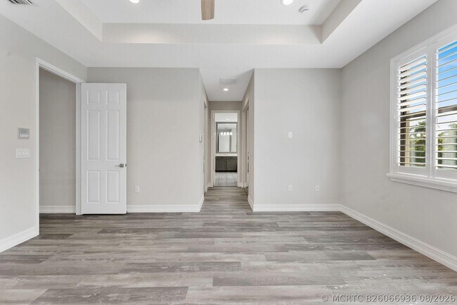 Building Photo - 14545 Alabaster Ave