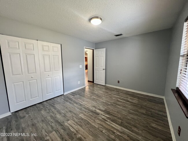 Building Photo - 8459 Rampart Rd