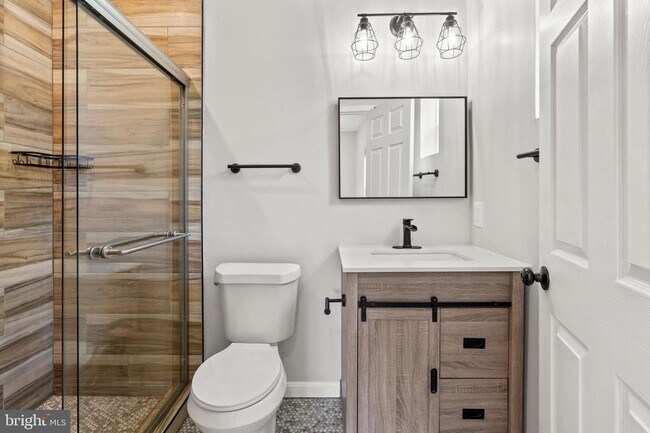 Building Photo - 3809 W Cold Spring Ln