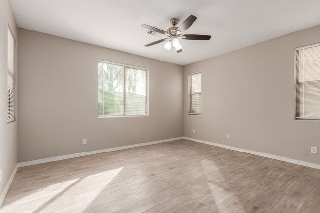 Building Photo - 17067 W Young St