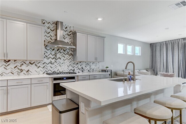 Building Photo - 7572 Mount Spokane Ct