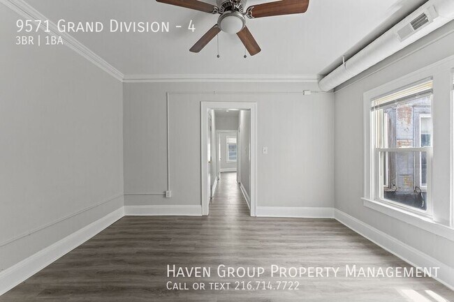 Building Photo - 9571 Grand Division Ave