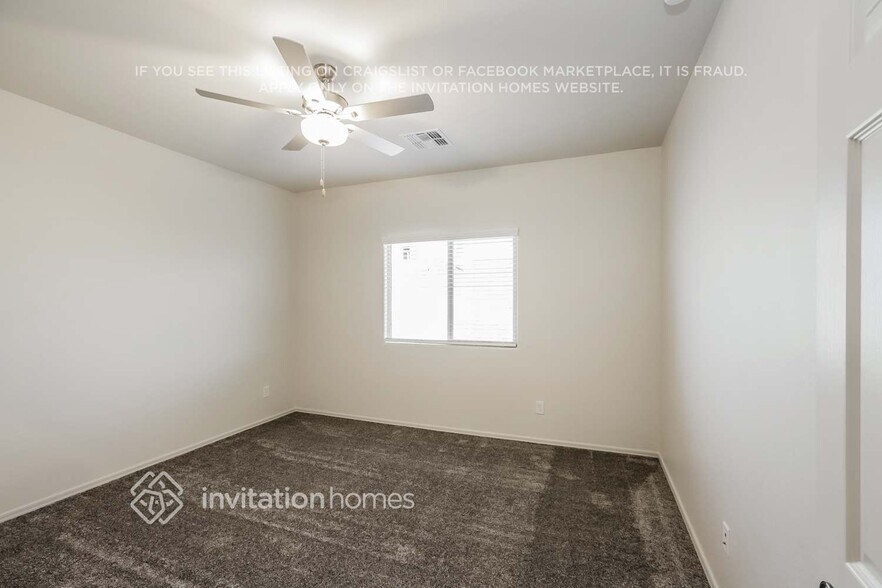 Building Photo - 25259 W Weir Ave