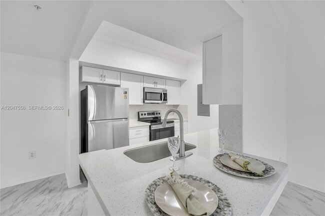 Building Photo - 215 SW 117th Terrace